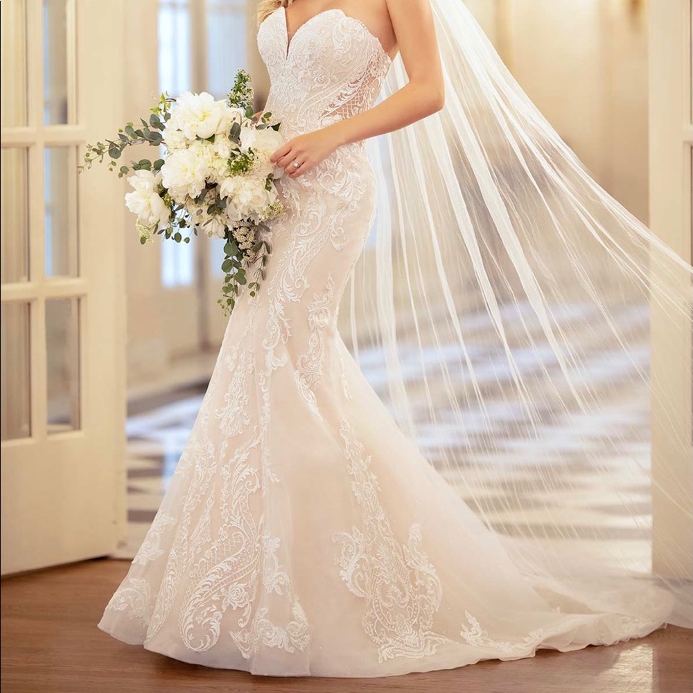 WEDDING DRESS by Stella York 6979 Fit And Flare